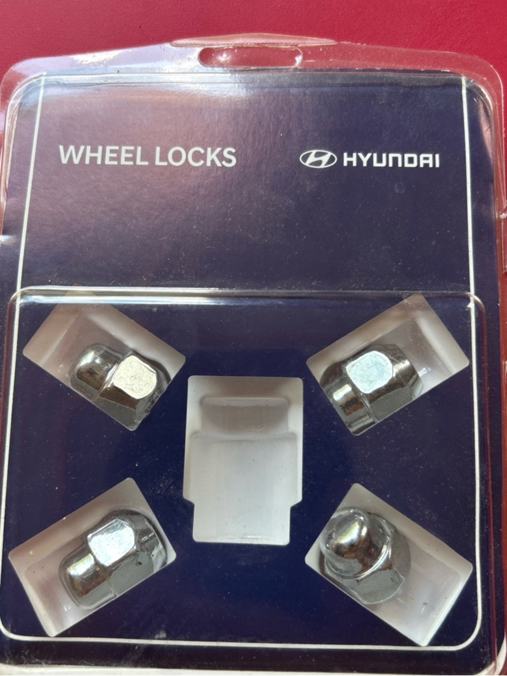 Wheel Lock Set-Locks HYUNDAI OEM ACCESSORIES U8440-00502 **Lug Nuts Only No Tool